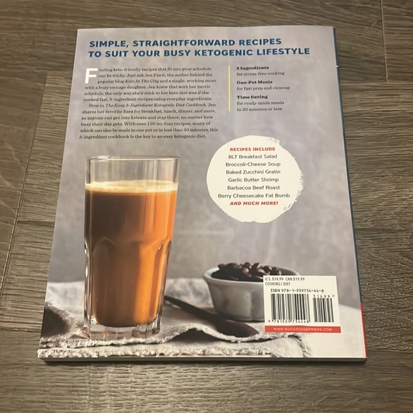 The Easy 5 Ingredient Ketogenic Diet Cookbook - Picture 3 of 4